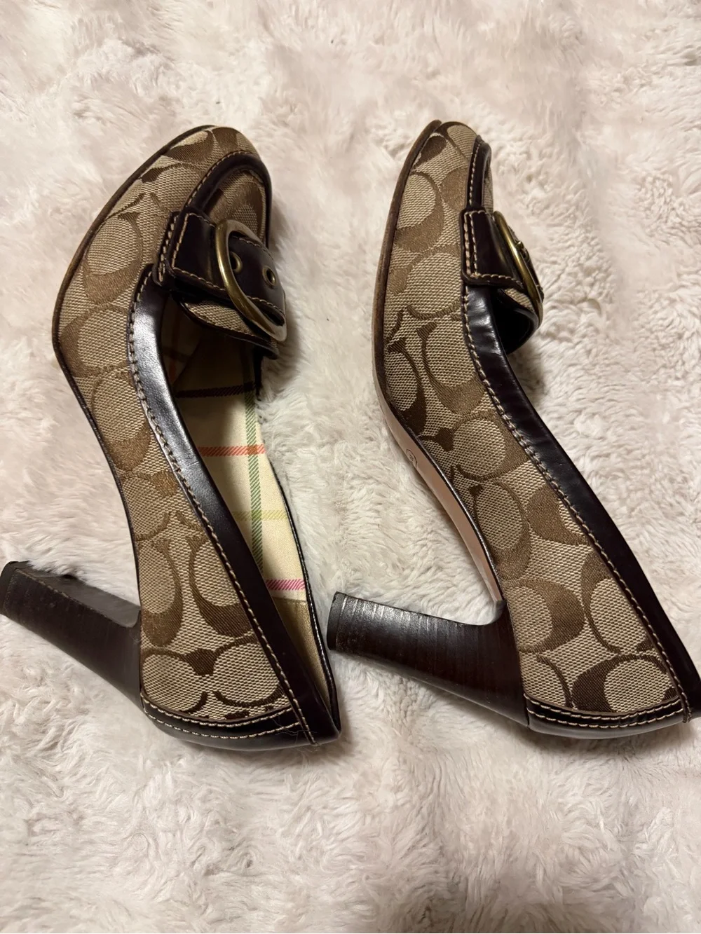 Coach Brown Signature Canvas Loafers with Brass Buckle In super good condition - Picture 5 of 7